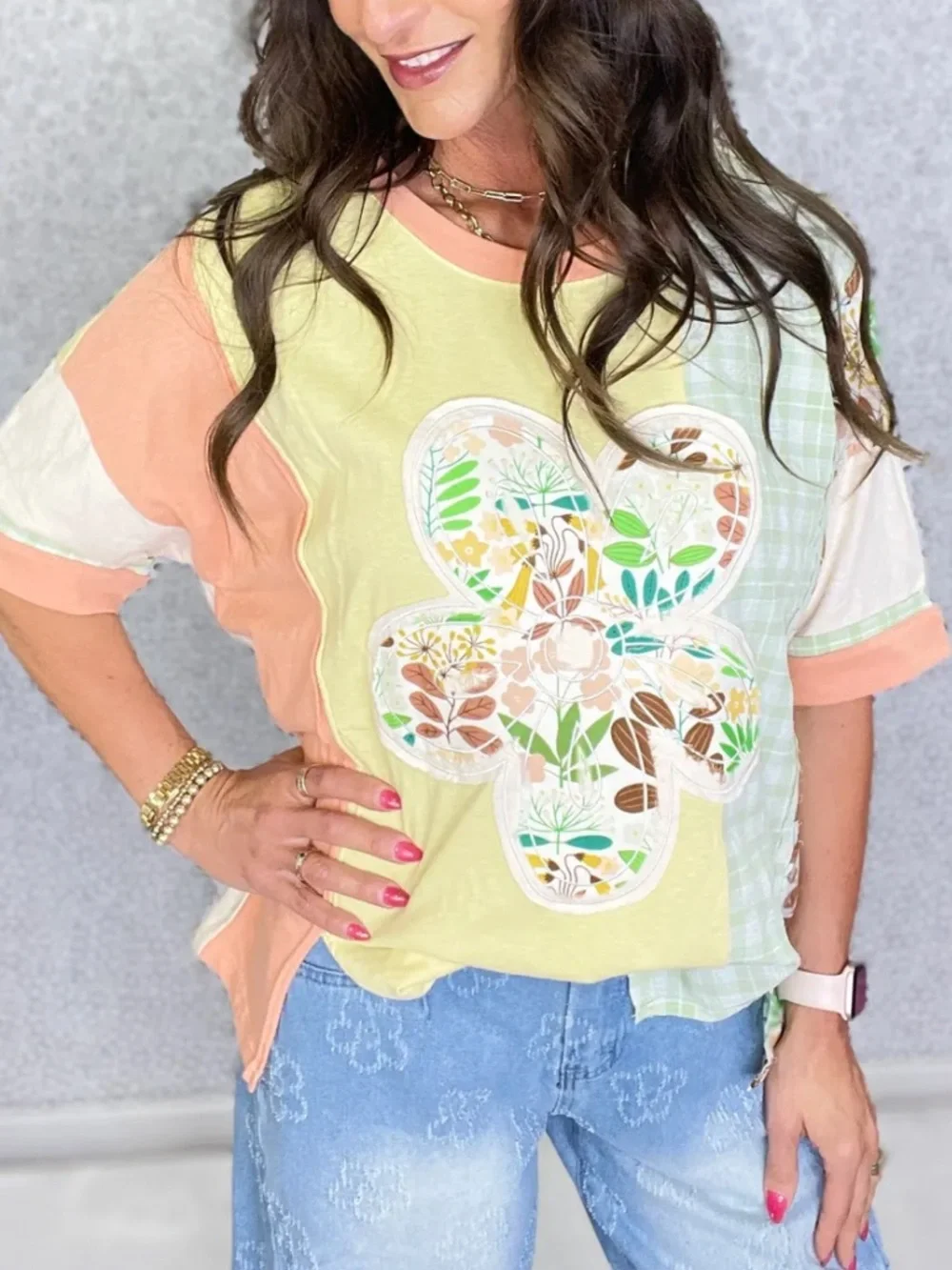Easel flower boho patchwork tee - Picture 2 of 7